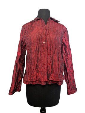 YR Imports Button Down Shirt Crushed Red Small Lightweight Textured Long Sleeve